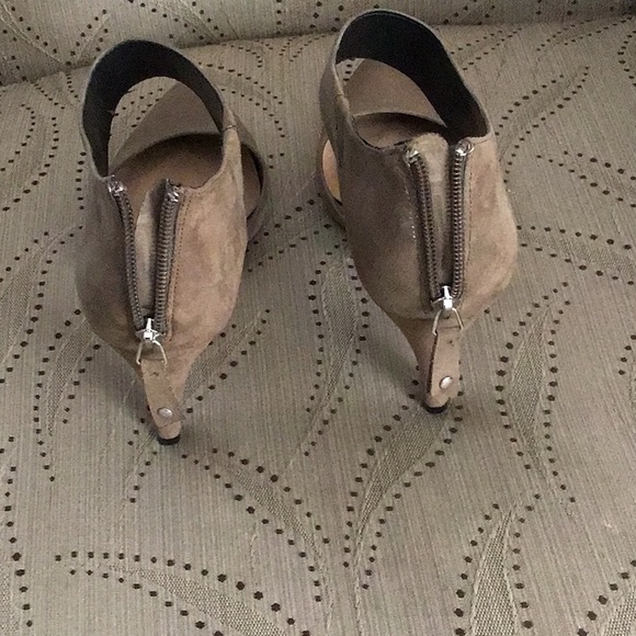 Sage Green High Heels - Picture 2 of 4